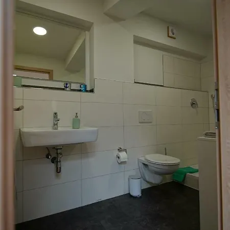 Gaestewohnung Hardinghaus Am Teich Apartment *