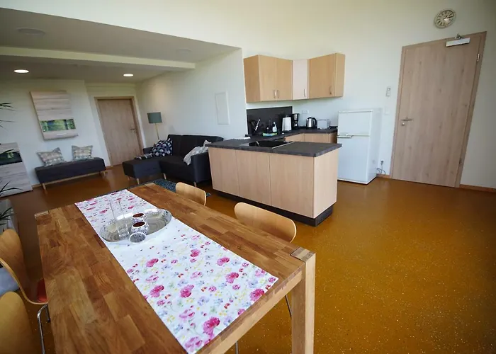 Gaestewohnung Hardinghaus Am Teich * 瓦伦多夫