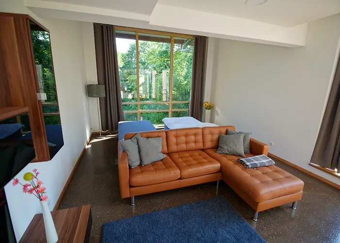 公寓 Gaestewohnung Hardinghaus Am Teich 瓦伦多夫